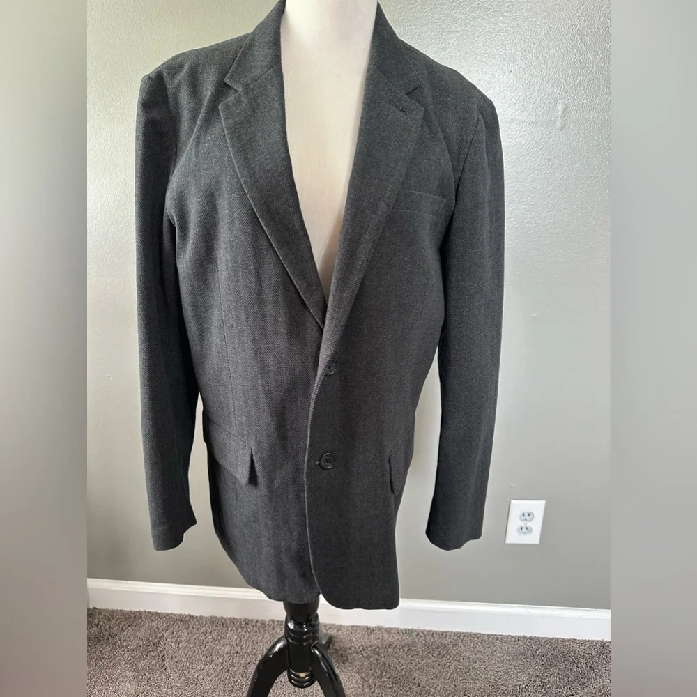 Gap men’s large tweed blazer, two button front‎ gray herringbone pattern,